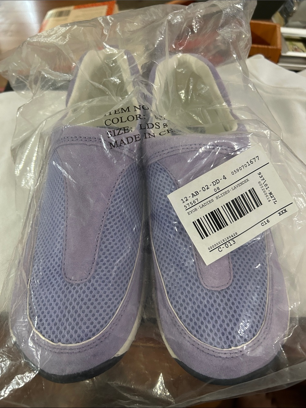 Disney Eeyore Lavender Slip-On Women's Shoes size 8